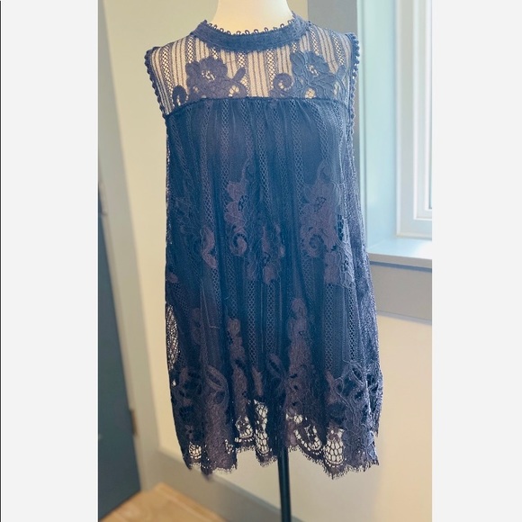 Taylor and Sage high neck lace top, size XL - Picture 1 of 12